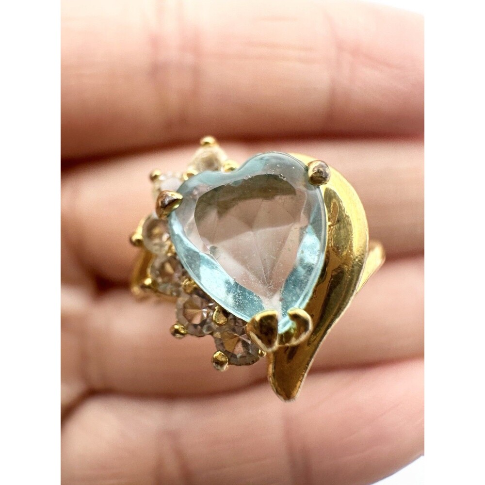 Vintage Blue Glass Rhinestone Heart Ring Gold Tone Size 6